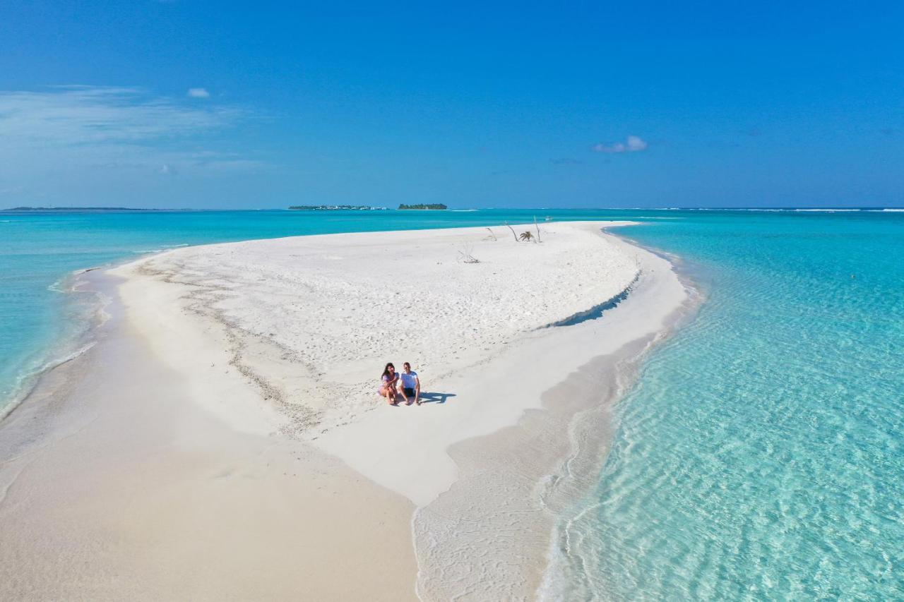 บลูเวฟ เกสต์เฮาส์ มัลดีฟส์ Kudahuvadhoo ภายนอก รูปภาพ